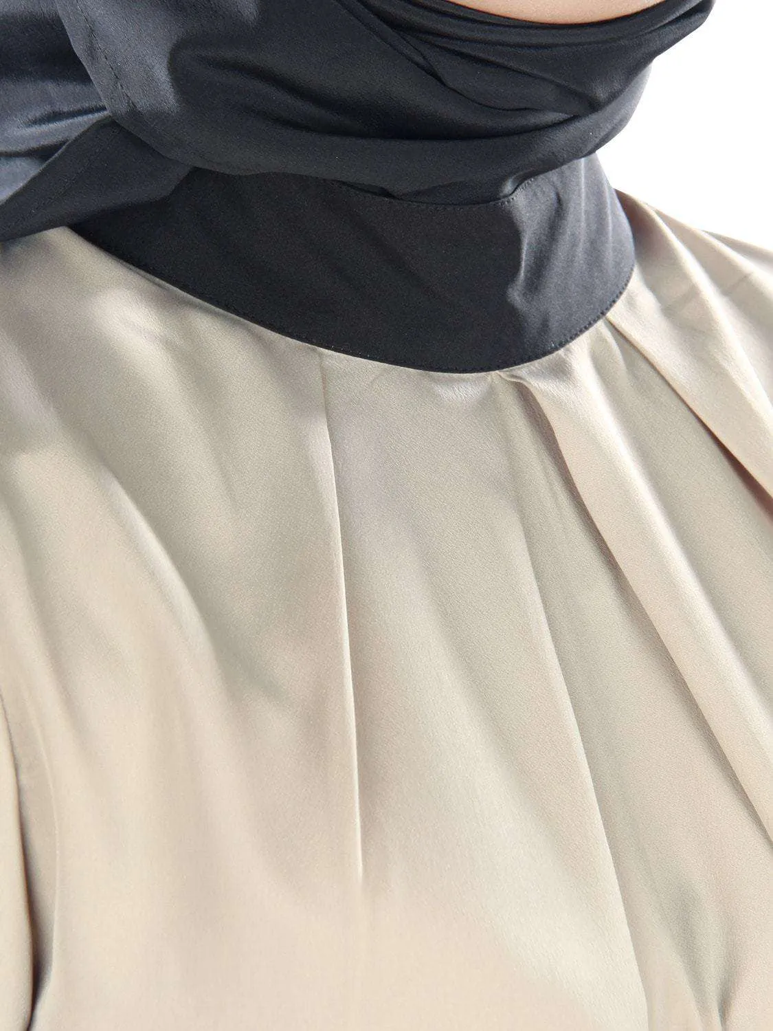 Fadeelah Abaya