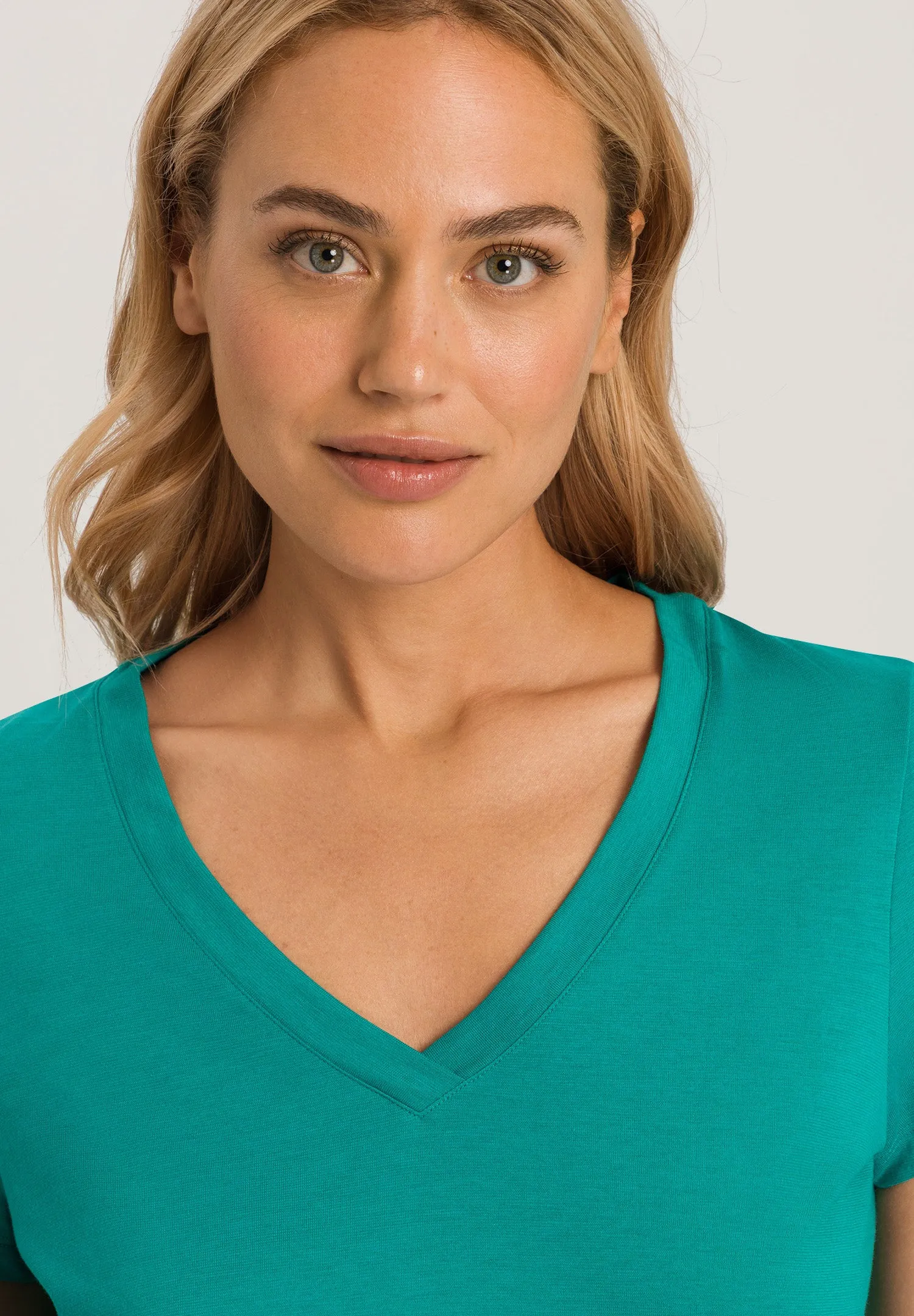 Sleep And Lounge V-Neck T-Shirt | Peacock 77876-2730